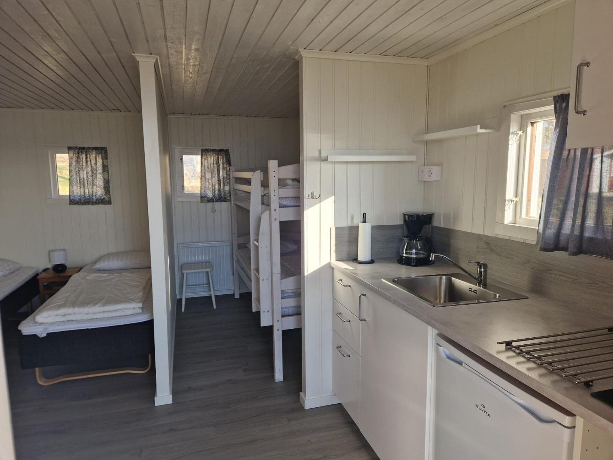 Askeviks Camping & Stugor Sjötorp エクステリア 写真